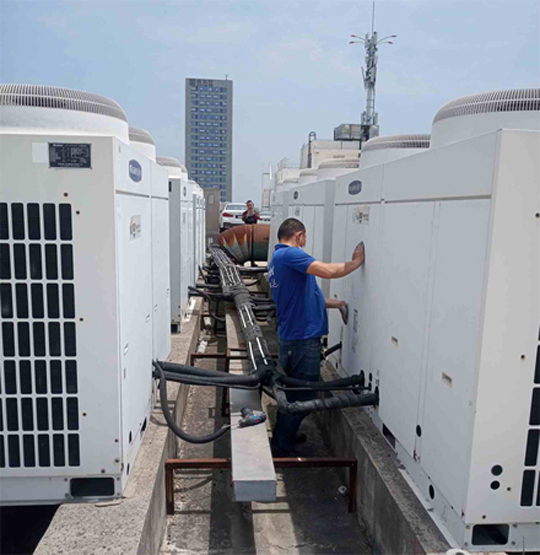 曲松中央空调制热和不制冷系统维修方法